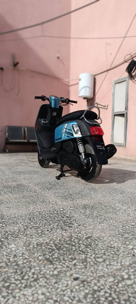 ماكس بوليسي مسطره نوزل 2013
الدراجه حاويه طالعه يوم 28/12/2025 اخذته بواحد / 450
وصلها وياها رايدها بواحد/ 250 وبيها مجال للشراي 
للاتصال ***********
