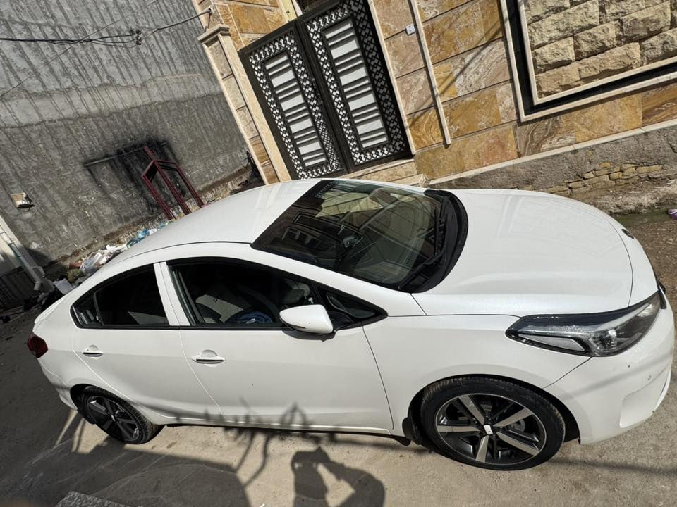 سيراتو للبيع
المديل 18

المحرك. 1600

بيه بارد زلغ زغير بجاملغ

رقم مثنى حره الانكليزي بسمي

الموقع سماوه

تواصل واتساب. ***********

او الاتصال  ‬ ‭+964 787 607 7319‬
