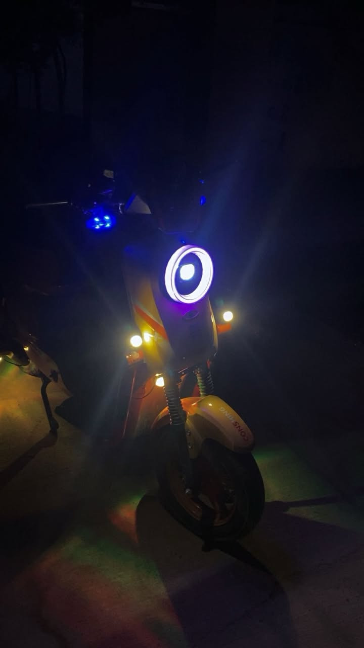 سلام عليكم
دراجة شحن للبيع 
X900
نظام رجوع بك خلفيR
دبل اشاره
اشاره يمنه يسره
عالي ناصي العالي مالتها يضوي منطقه
اربع نمر تمشي 103بلشاشه
حقيقي70تقريبآ بريكات هايدروليك دراجه كامله مكمله
بس ناقصها بطارياتها تعبانه يعني تاخذلها بس بطاريات رايدها  ب 350الف


**إذا كنت صاحب هذا الإعلان وتريد حذفه لأي سبب، رجاءا أرسل رسالة إلى الدعم الفني**