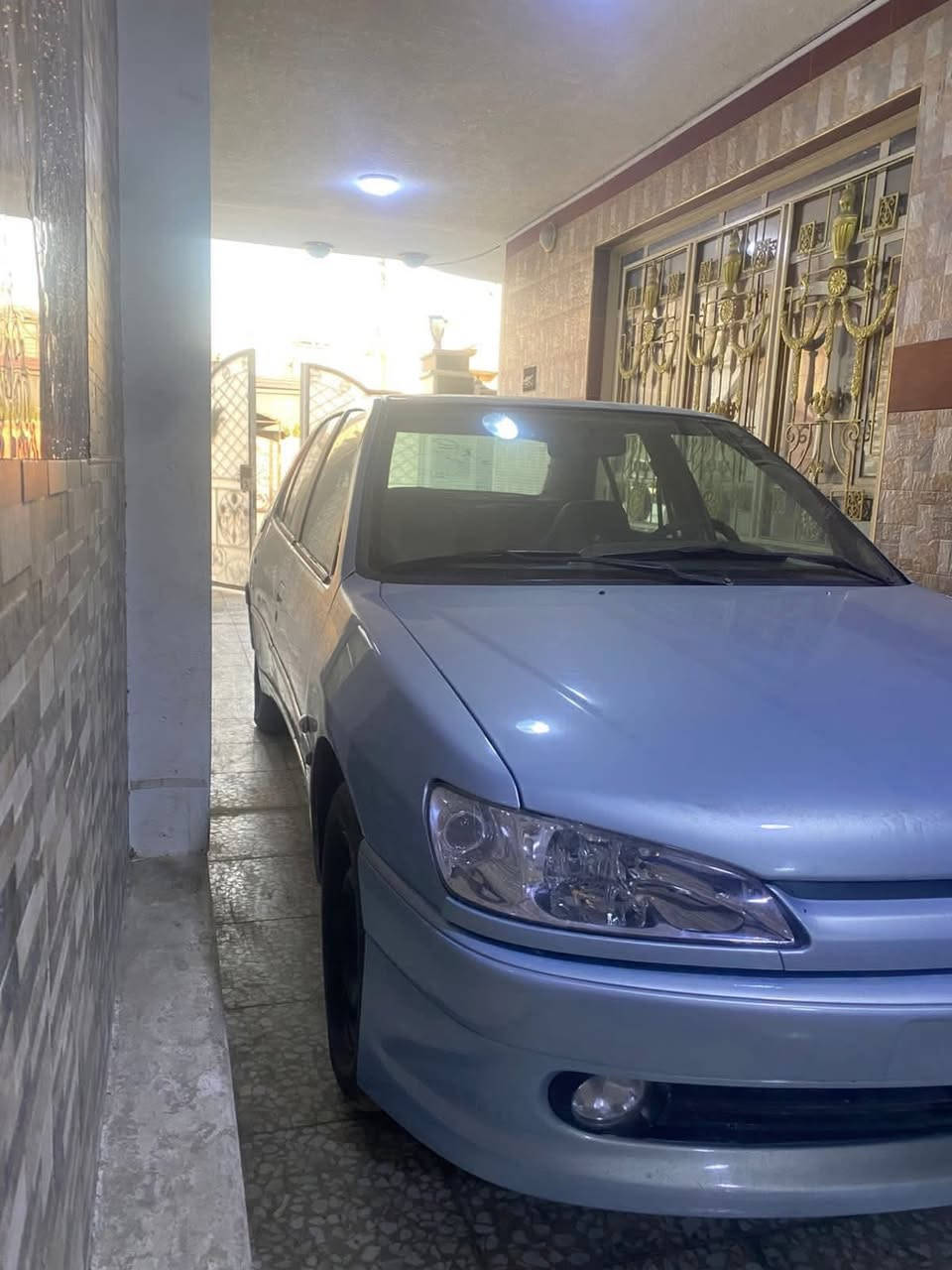 سياره بيجو 2002 رقم بغدادللبيع فقط    ما اندل راعيها للبيع فقط  سياره جديده  محرك وكير وصدر  مكفولات.  صبغ عام للجماليه.  السعر. 28 ورقه.      ***********
