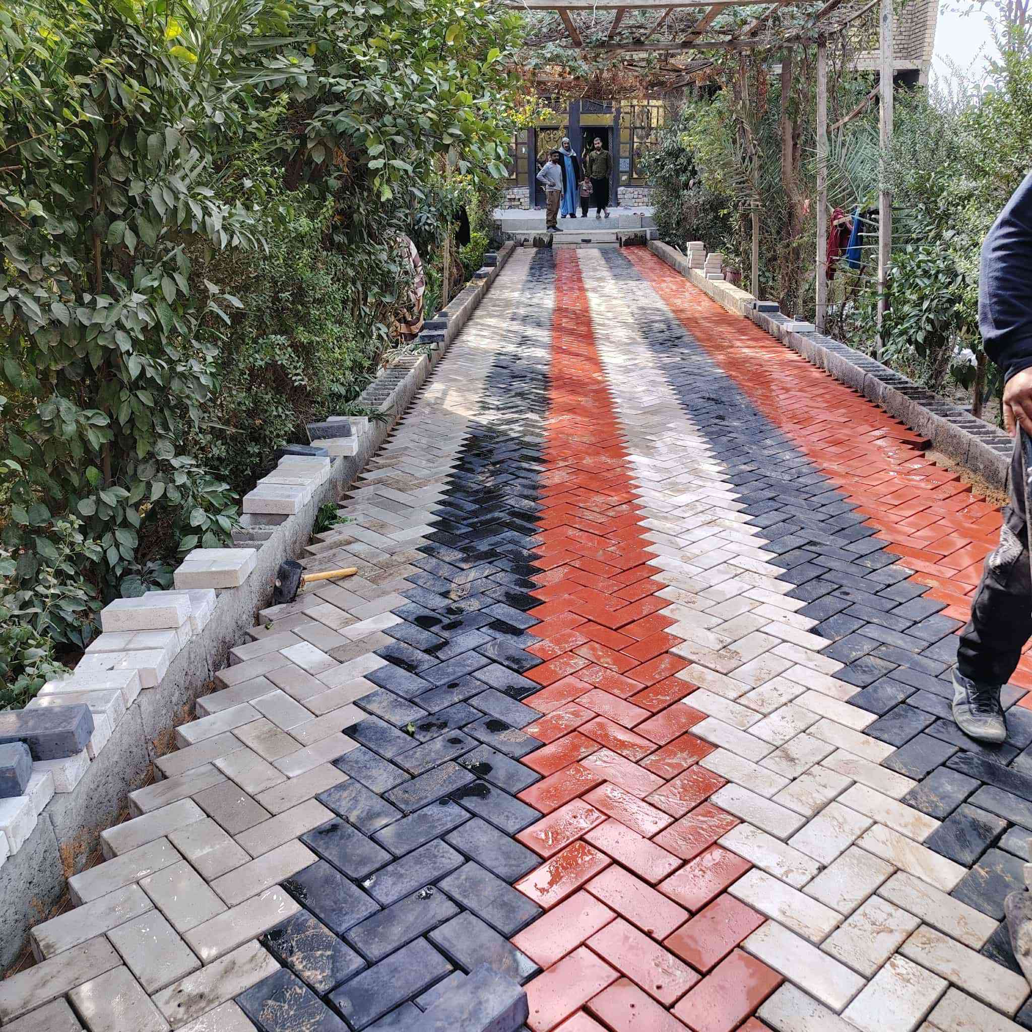 سلام عليكم
عمل انواع المقرنص، والمرمر، والبورسلين، والساقيه
والكربستون ،والبازلت
والرصيف كل شي
يخص عمل الشوارع
والحدائق والدوائر
والمدارس )
​الخدمات الرئيسية المقدمة:
​عمل جميع أنواع المقرنص (الزخارف المعمارية).
​عمل الساقية (نوافير أو ميزات مائية).
​عمل الكربستون (أحجار الرصيف/الحافة).
​أعمال المرمر (الرخام).
​أعمال البورسلين.
​أعمال البازلت.
​عمل الكابات (عناصر التشطيب المعماري).
​ضمان الجودة والالتزام:
​شغل درجة أولى.
​شرط التسليم لمهندس.
​الأمانة في العمل.
​مناطق العمل:
​بغداد وجميع المحافظات.
​للتواصل والاستفسار
​أرقام الهاتف (جميع الأرقام فعالة):
​***********
​***********
​
​نتمنى لكم كل التوفيق والنجاح في أعمالكم!
