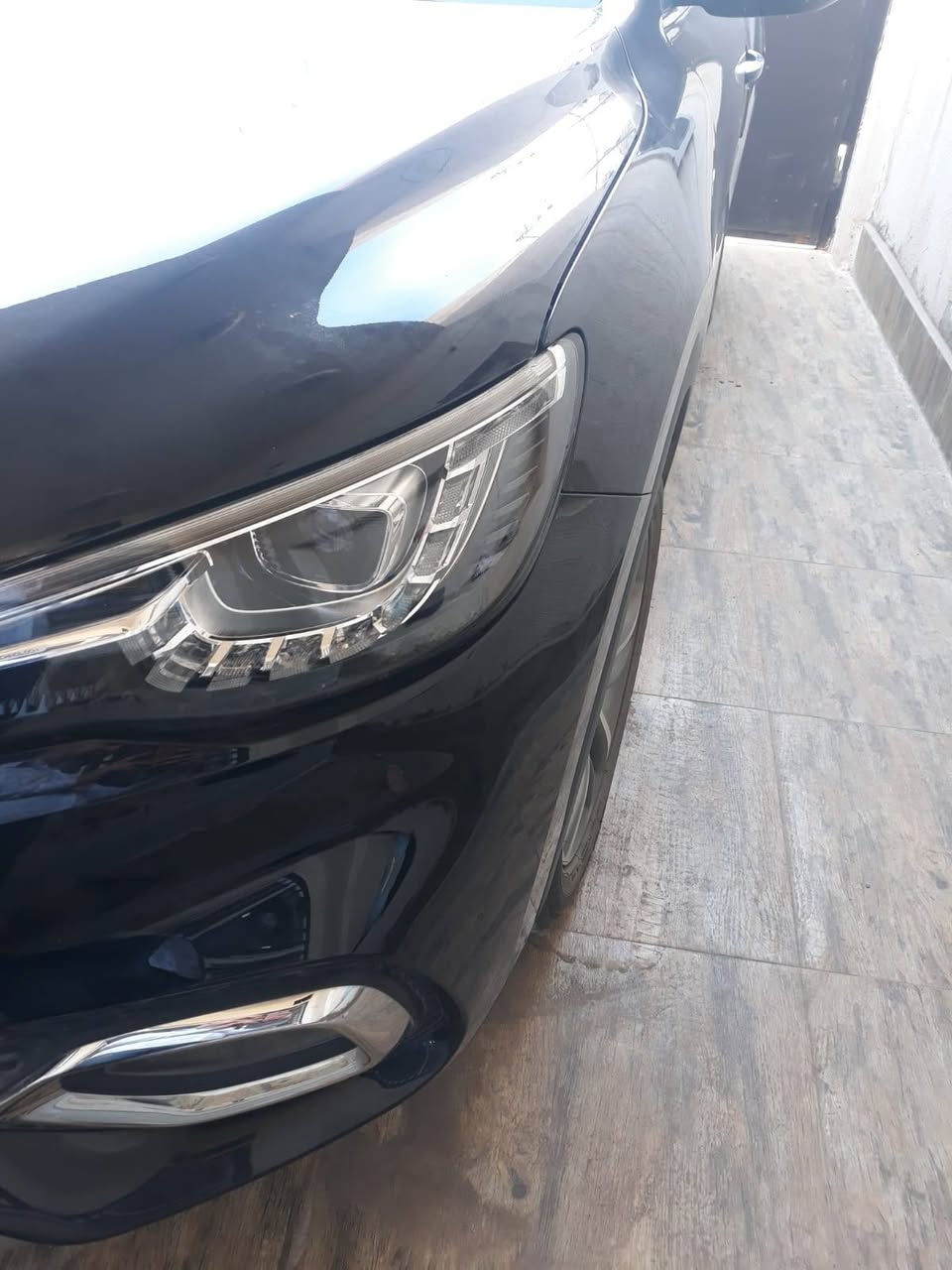 ام جي hs موديل ٢٠٢٢ لون اسود فول مواصفات لكجري أعلى فئة عداد المسافة ٤٥ الف قايل للزيادة للتواصل ***********
***********
