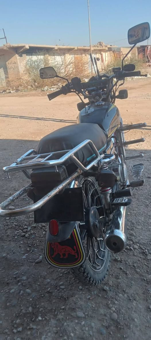 القريري القريري دراجه للبيع سيفان موديل 24 السعر 650 وبمجال محرك شرط ما مفتوح ***********
