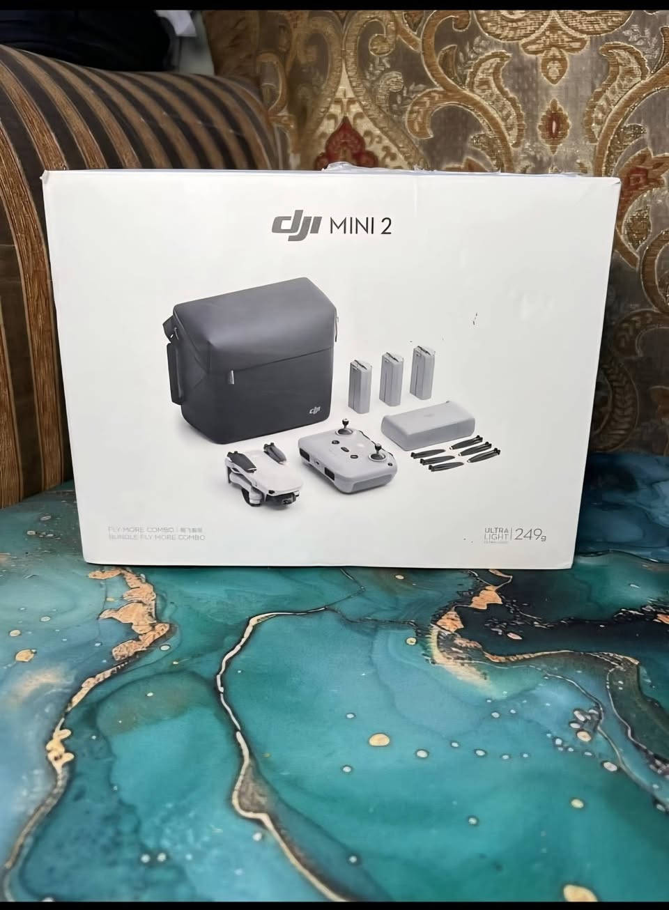 السلام عليكم
للبيع طائره درون DJl Mini 2 SE
نظيفه استخدام قليل 
الملحقات 
كارتون + جنطه + الريمونت+ كيبلات شحن + البراغي + ٣بطاريات+ مراوح 
المكان 
النجف الاشرف
ملاحظه الطياره شرط فحص 
الاتصال على الرقم 
***********
