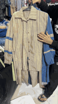 سوت نساي توفر قماشه ايوه سعر درزن 60 الف البيع فقط جمله  الحجز وتساب 0...