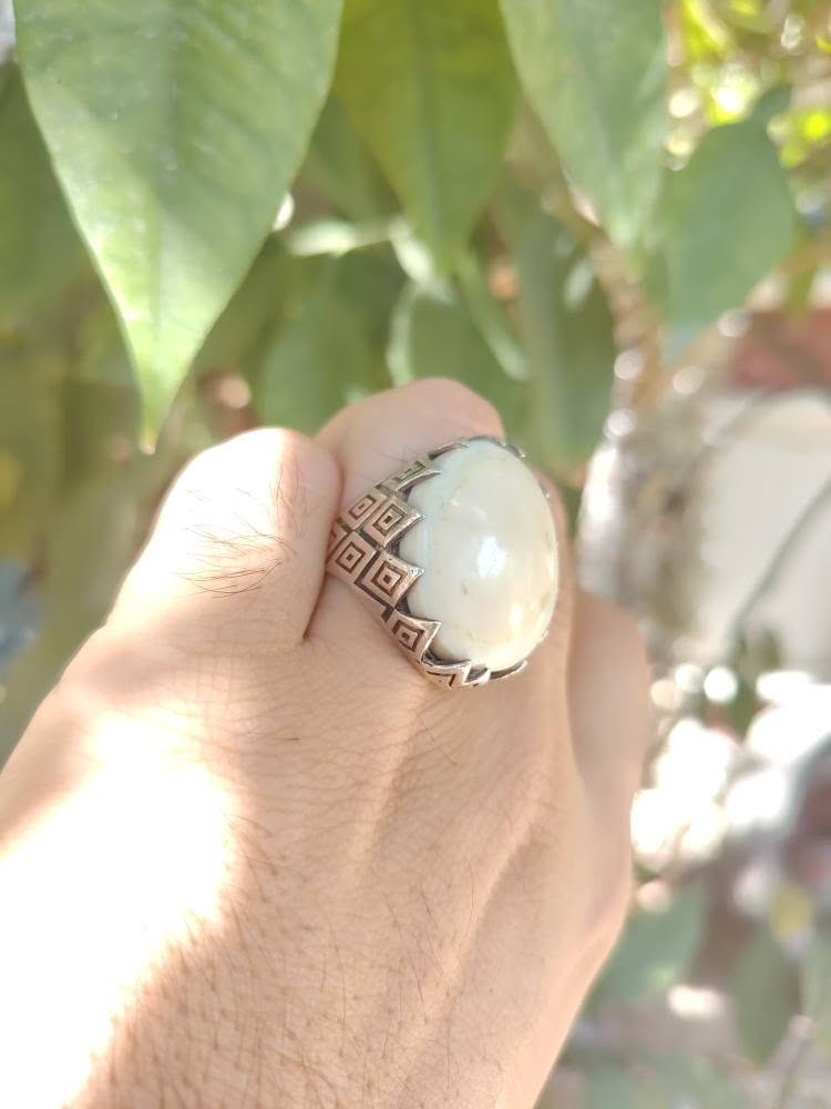 عطف خشن جدا دبل شغل ودزاين مختلف
😍💍💎
يوجد توصيل لجميع المحافظات واتساب *********** / *********** 🤍💍🤍💍🌸🍒 كربلاء, العراق
