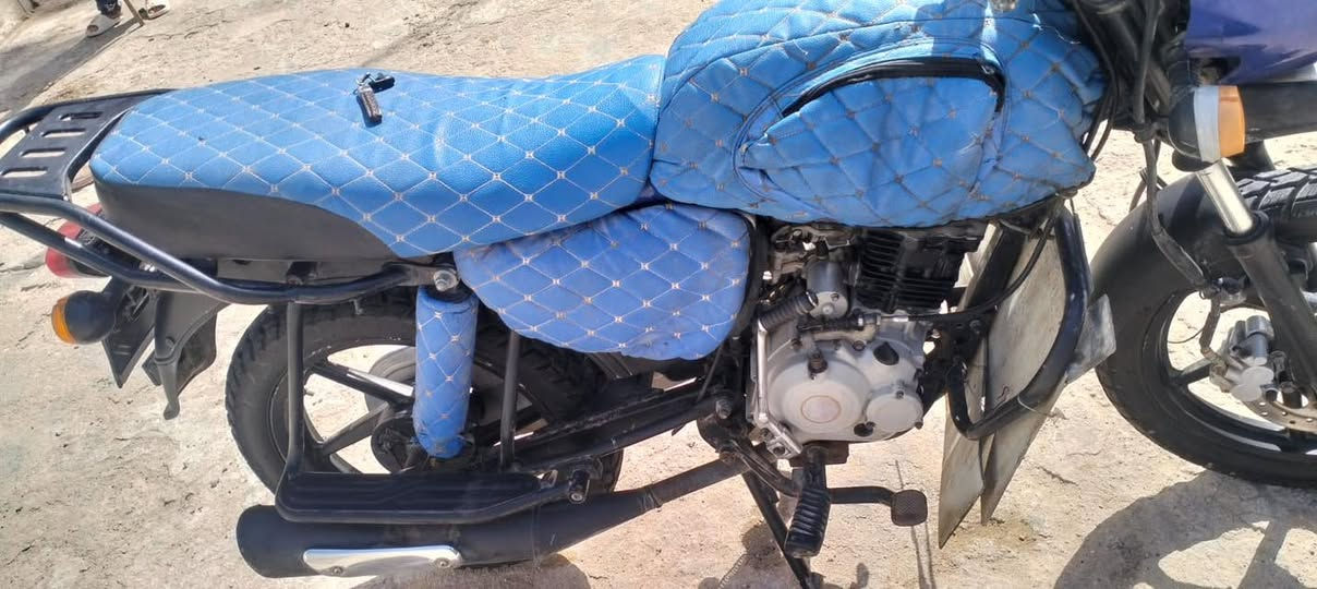 السلام عليكم دراجه بوكسر 2023رقم سعر مليونين و300 مكاني بصّره كرمه علي ابو صخير رقم تلفون *********** انه مكلف بنشر
