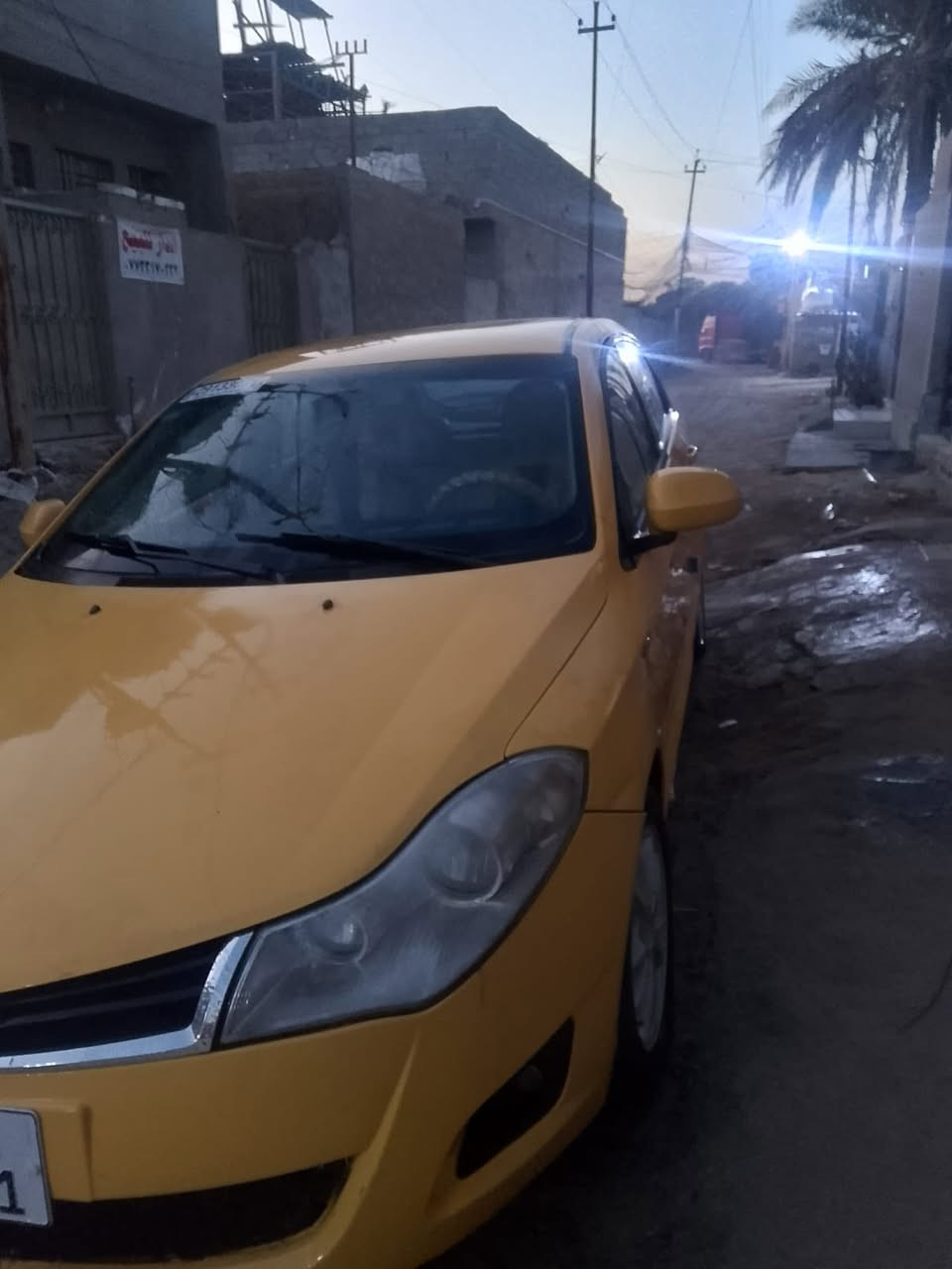 سلام عليكم سياره للبيع شيري فلاوين بسمي مال جناي سعر38 وبيعه مجال قليل /رقم هاتف ***********بغداد
