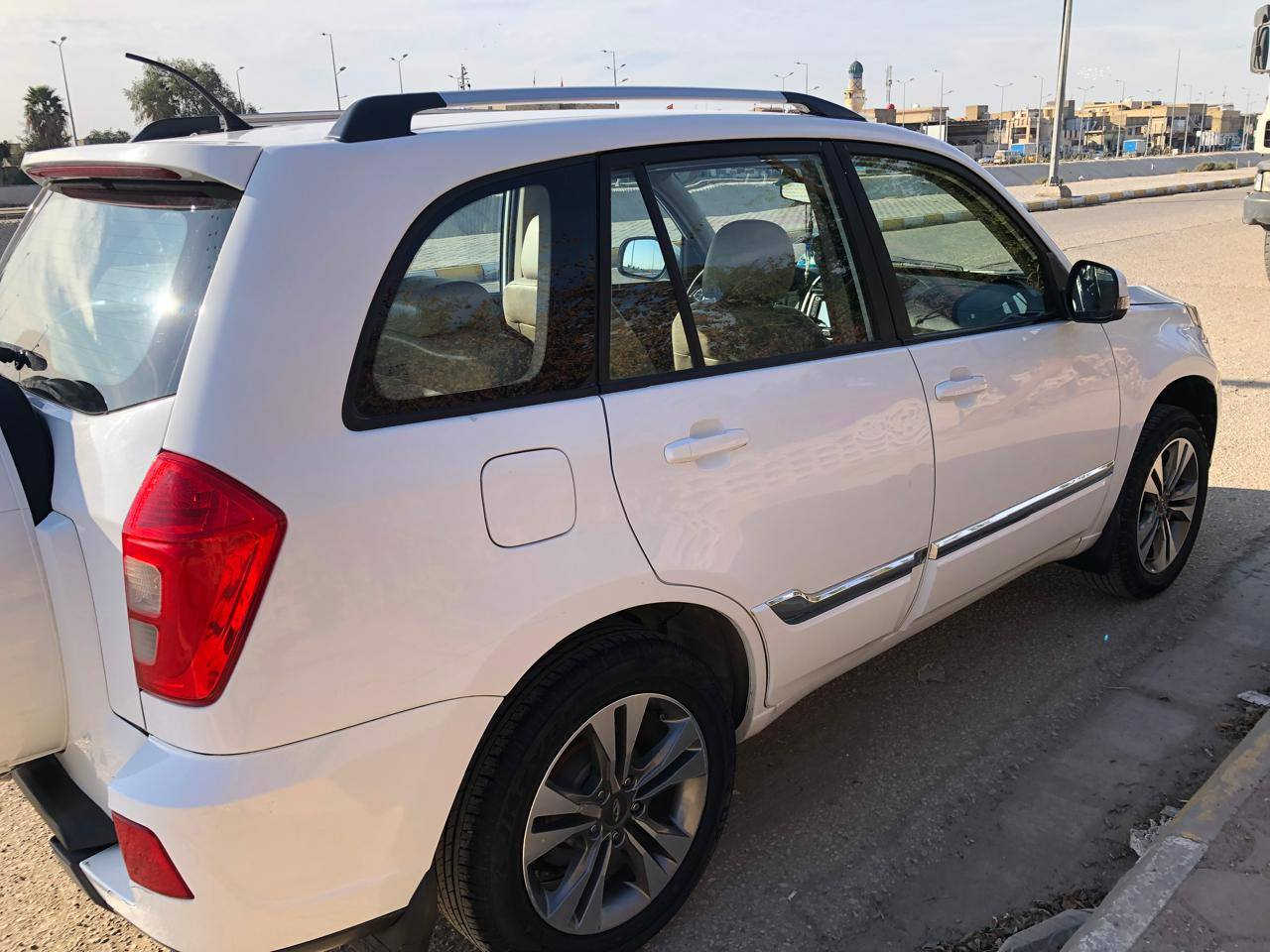 تيكو 2018
رقم واسط بإسمي
نصبتها حلوة و نظيفة السيارة
گير محرك تبريد تمام
حدادية ٨٠٪
بيها قطعة صبغ و شخطين ٣ بسيطات
سونار مرفق 
معروضة 93 ورقة و بيها مجال بسيط
مكانها بالكوت و تحويلها ثاني يوم..
للتواصل
***********
***********
