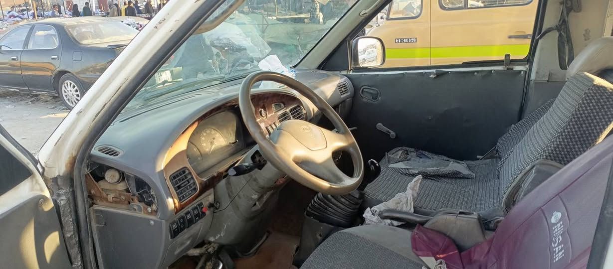 سلام عليكم سياره للبيع كيه بريجو مكينه كير اكسل جديد برانكية 4جدد تحويل ثاني يوم 
***********
