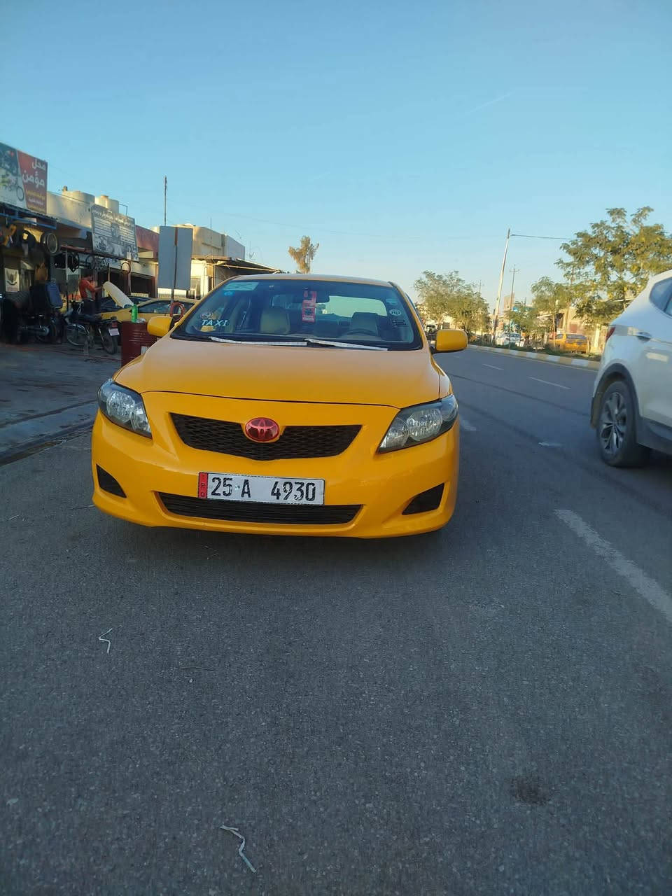 سلام عليكم هاوريان تكسي كورلا2010 
گير و مةكينةي بةشةرت 
سةنةوى و رةقةم و هةزة تازةية و ژينگةو ريگاو بانى گشتى دراوه بةناو خومانةوةية پيشى ليدرانيكى هةية چوار پةنجه سةر شانسي لاي سايةقى گردوه بونيتي گوراوه ئةو دواي بةشةرت سعري112ومجاليكى كةم شوين كركوك رةقةم تةلةفون ***********موشتةري تةلةفون بكة جواب نامه نادةمةوة كركوك, العراق
