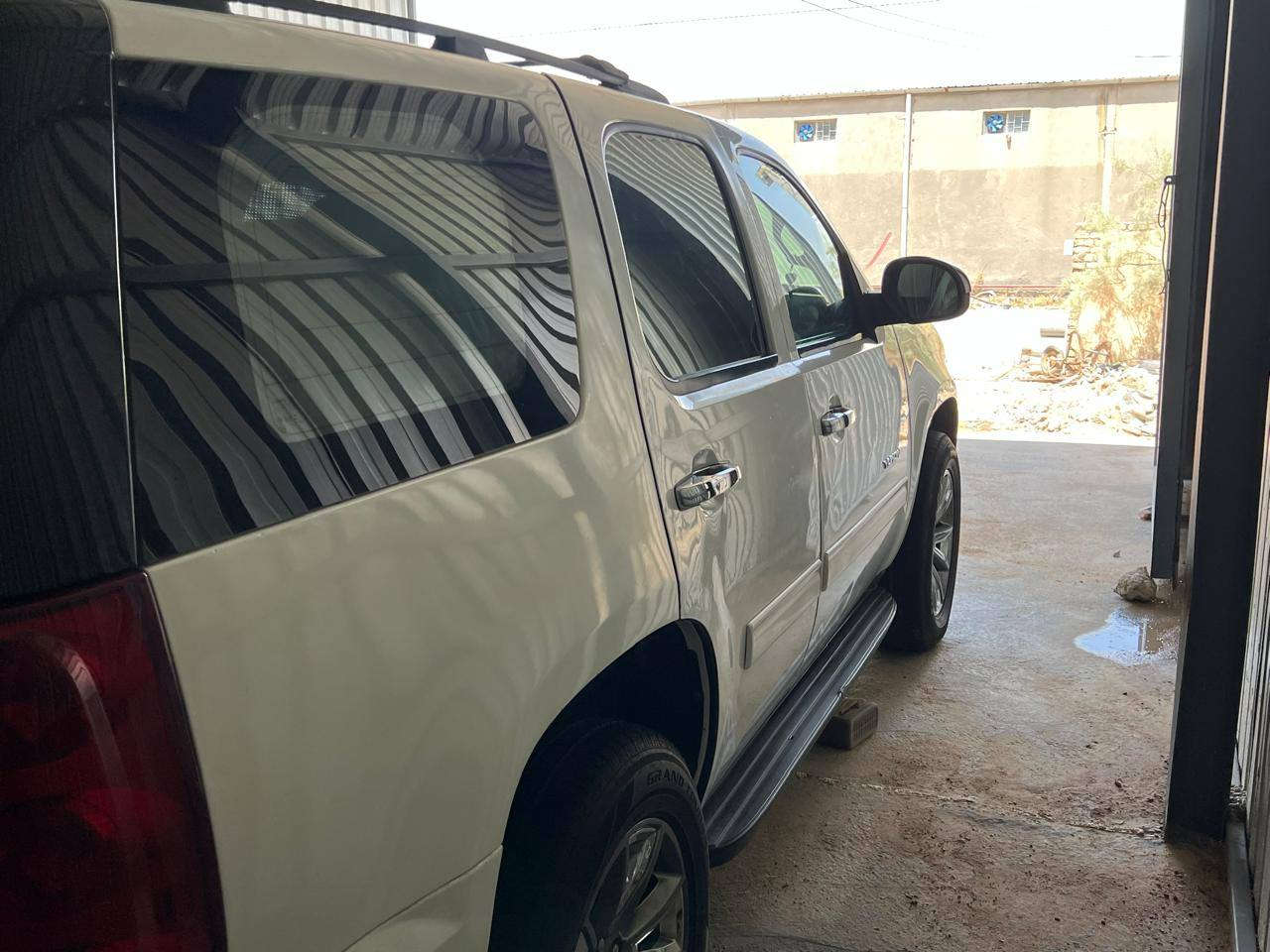 سلام عليكم للبيع يوكن  موديل  2013 كير محرك شواصي أربكات كفاله  سياره جهاز من كلشي  منضومه  غاز لايت زنون  سعر. ١٩٥ مكان سياره سماوه  ***********
