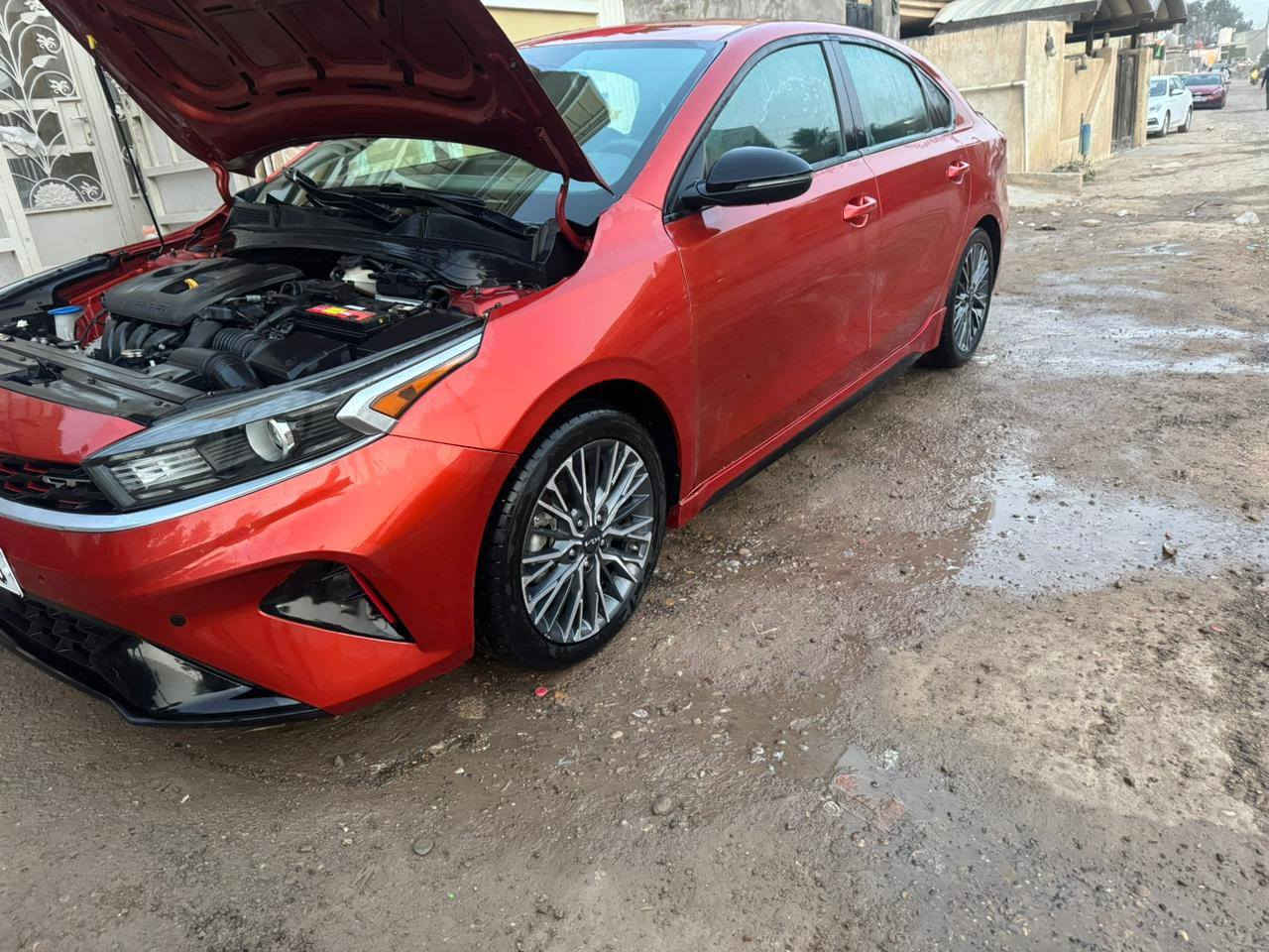 السلام عليكم فورتي جيتي لاين 2023 مشمشي مميز حادث جاملغ وبنيد بيهه تبديل لغد وشاصي شركه شرط بلاد ماشيه 12 الف ميل العنوان بغداد الكاظمية *********** السعر ١٤٠ وبيهة مجال
