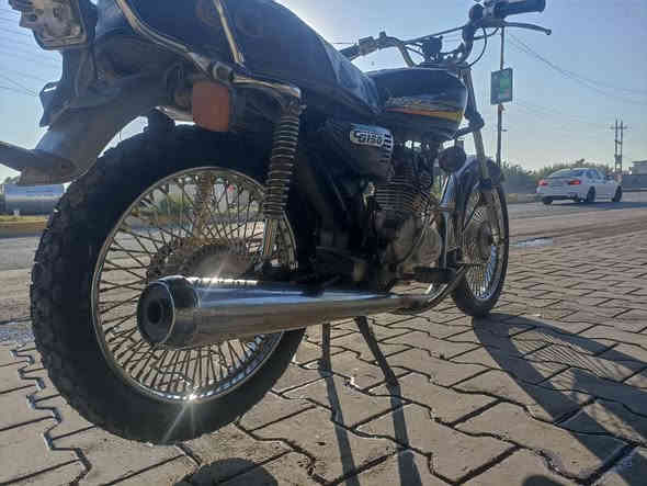 بەناوی خوای گەورە.
شوێن چوارقوڕنە 
ماتۆڕی ئێرانی مەکینە 125 نەکراوە بەشی سەرەوەی کراوەیە 2019 مەنەفێست 
ماڵی دۆستەو شتەکە دیارە 
مەکینە گێڕ کارەبایی بەشەرت .
*********** رانية
