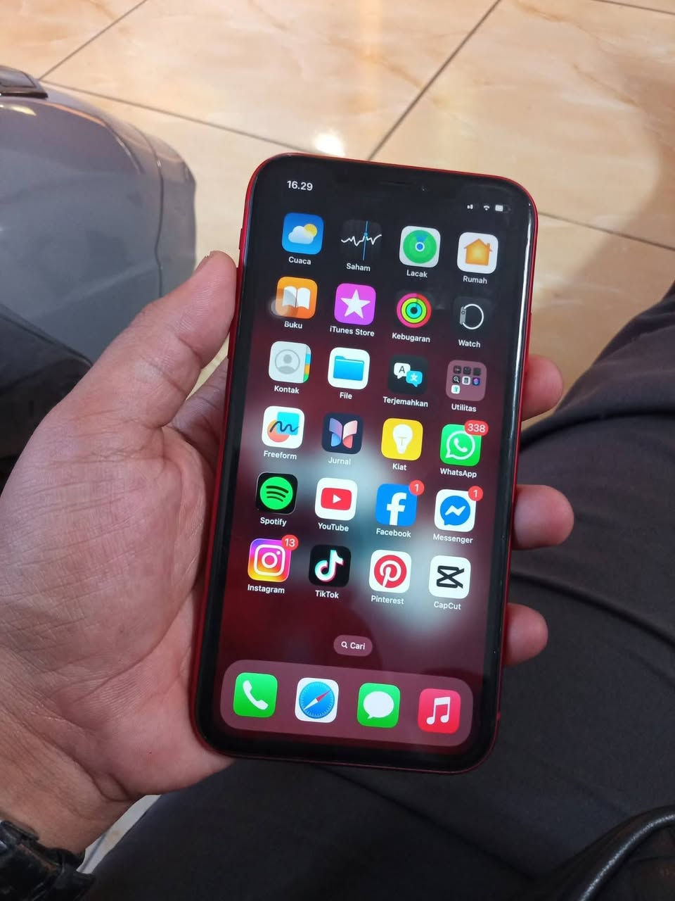 جهاز ايفون ماعرف يانسخة الي يشتري ب100 خلي يضيفني متابعة و يتفضل خاص اني ماشوف التعليقات اذا مضايفني مارد عليه

مبااع مبااع مبااع


**إذا كنت صاحب هذا الإعلان وتريد حذفه لأي سبب، رجاءا أرسل رسالة إلى الدعم الفني**