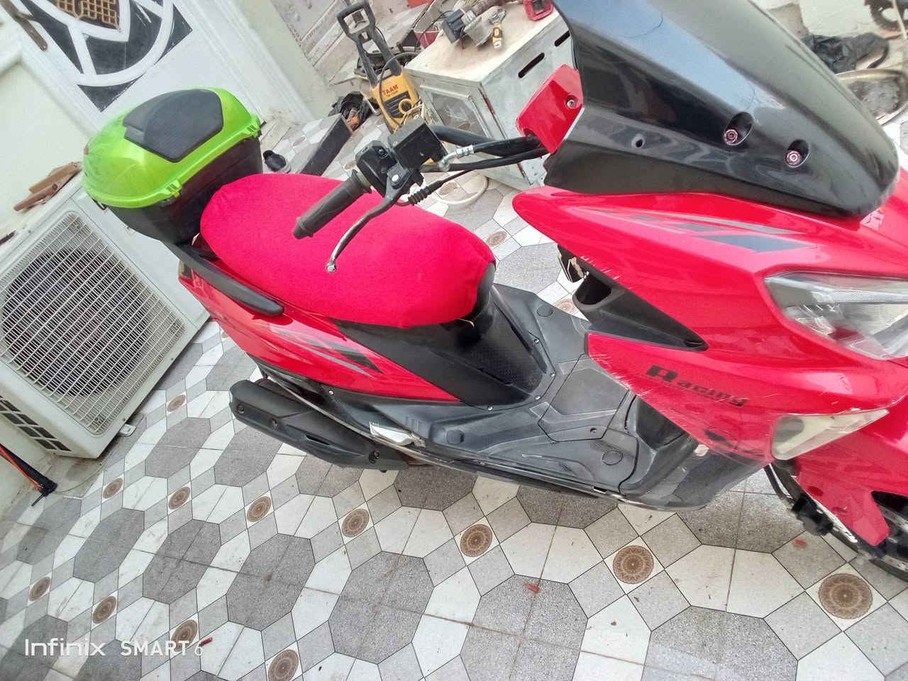 دراجة سترونك نظيفة كلش ما مفتوحة كهربائيات كلهة شغالة نكرة سلف شلعة ومعدل شرط تأخذ على الفحص والسعر خاص


**إذا كنت صاحب هذا الإعلان وتريد حذفه لأي سبب، رجاءا أرسل رسالة إلى الدعم الفني**