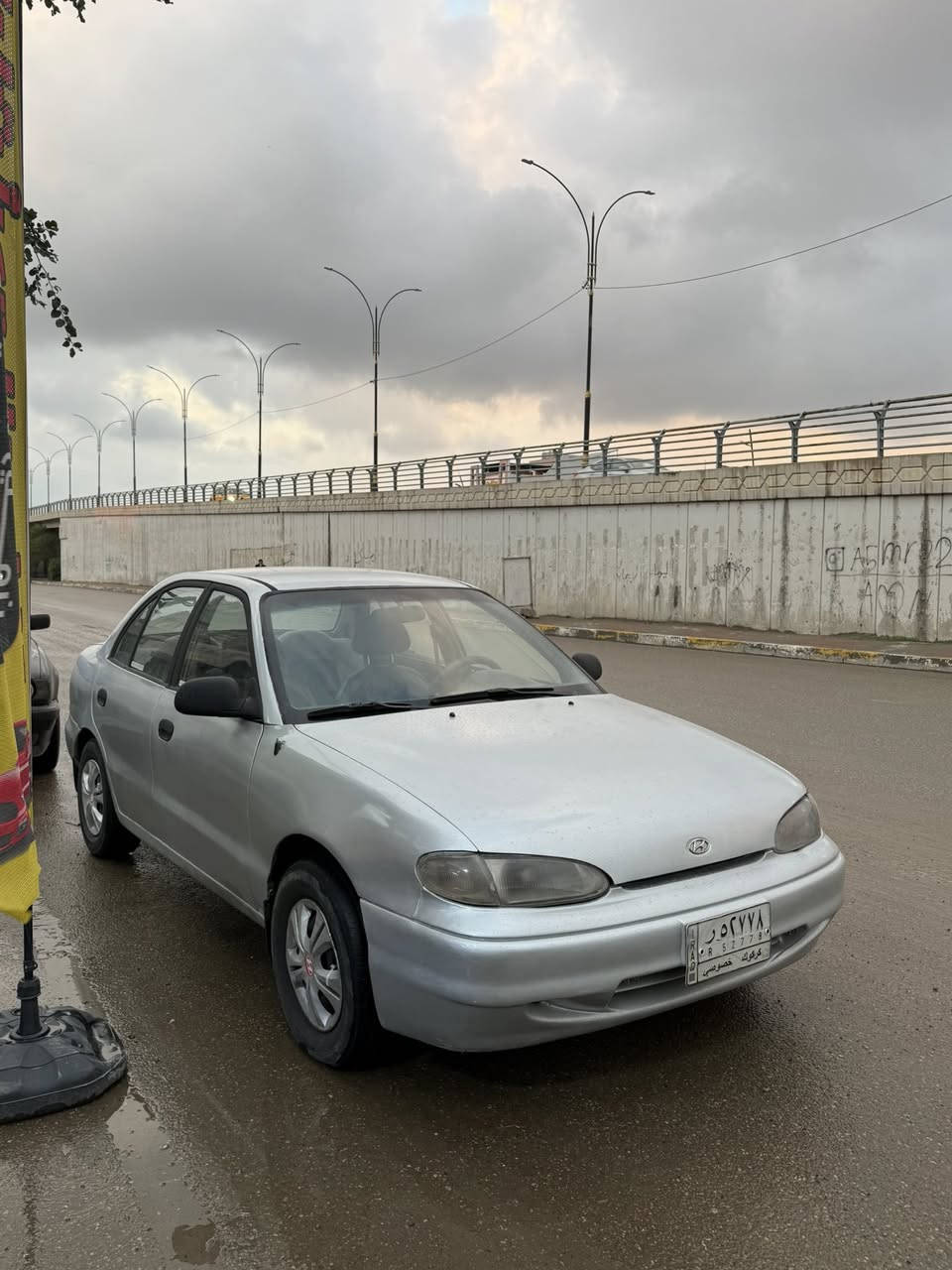 سلام عليكم اكسنت خليجي 1995 محرك جديد شرط بدون بخار تبريد تدفئة كوبون بانزين موجود سيارة كلش نضيف بدون ضربة سعر 34 بي مجال قليل ***********
