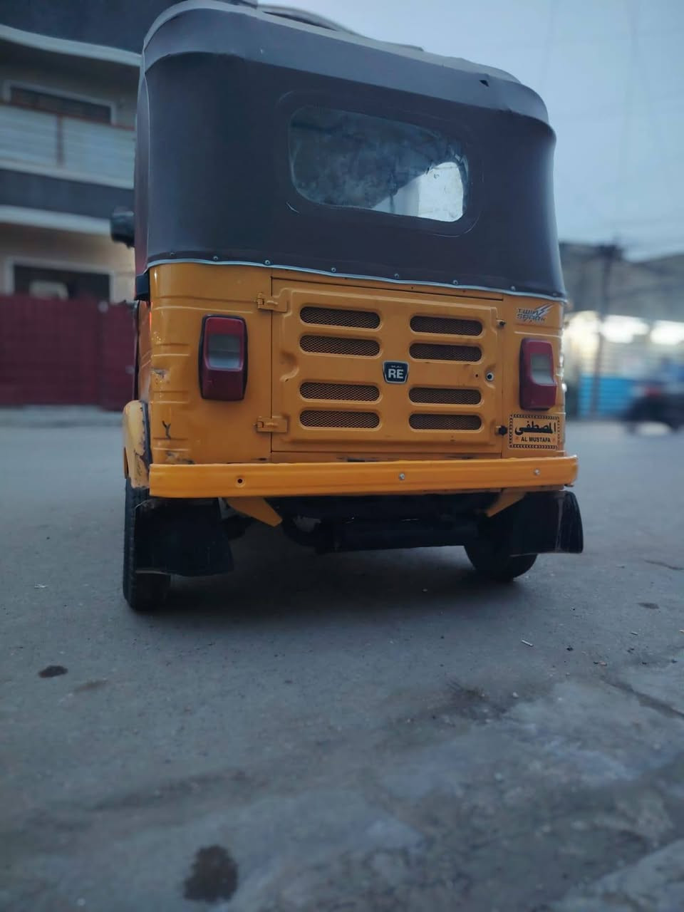 السلام عليكم تكتك موديل ١٩ رقم وسنويه تحويل بشرط التكتك ترايهه حلو محركه ناعم بس بيه تنقيص شي قليل اكسل لاونه ولا صوت بريك جديد
سعرهه ٥٦٠٠ وبيه مجال مكاني الشعب ***********
