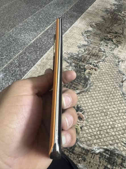 سلام عليكم هونر x9b للبيع جهاز نظيف 95‎%‎ ما داخل تصليح ابد ولا بي آي خلل موصفاته معروفه وغراضه كلهن كاملات العنوان بغداد الدوره ابو دشير السعر 250 
***********
*********** واتساب فقط الآسيا
