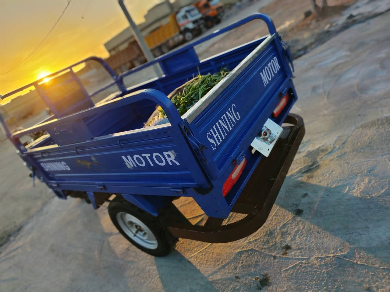 السلام عليكم ستوته البيع مكفولة محرك ما مفتوح موديل 23 طالعه ب24 سعر 2400 وبيه مجال الاستفسار ***********
