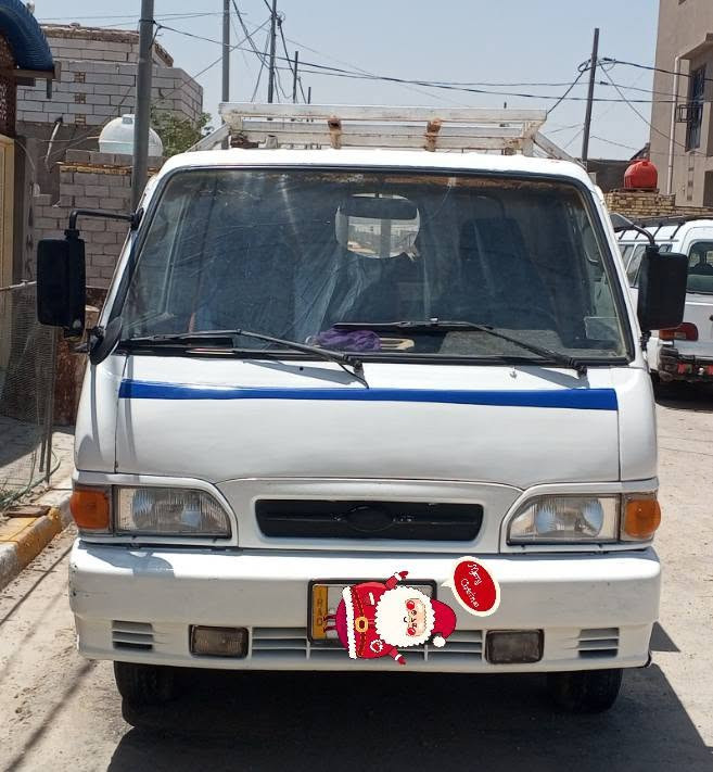 كيا بنكو 96رقم قادسية الماني تحويل مباشر مالكهه ديوانية السعر 40وبيهه مجال 
مكينه قليل بخار بدون تنقيص حداديه ومشط وتخم تاير جديد كهرائياتهه شغاله كير واكسل خير من الله مصبوغه جماليه.للاستفسار *********** عنواني ديوانية.
