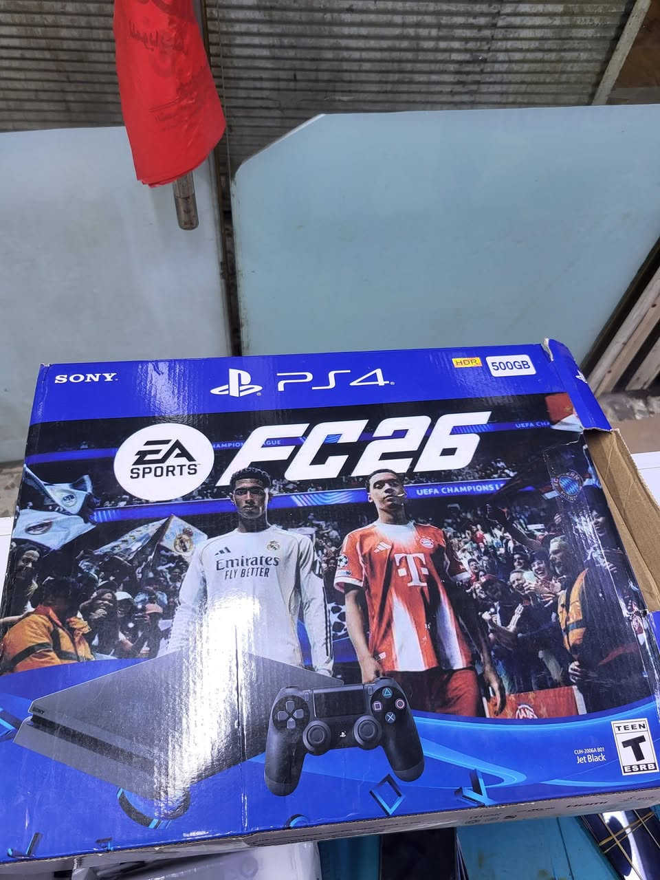 بلي4 للبيع شغال وعالفحص بي مجموعه العاب محمله وقرصgta جديد ويا جوستك وحده 
سعر175
***********
شعب
