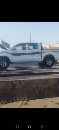 تويوتا ١٤ • فور ويل • رقم بصره