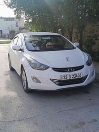 ٢٠١٢ • محرك ١٦٠٠ • رقم دولي