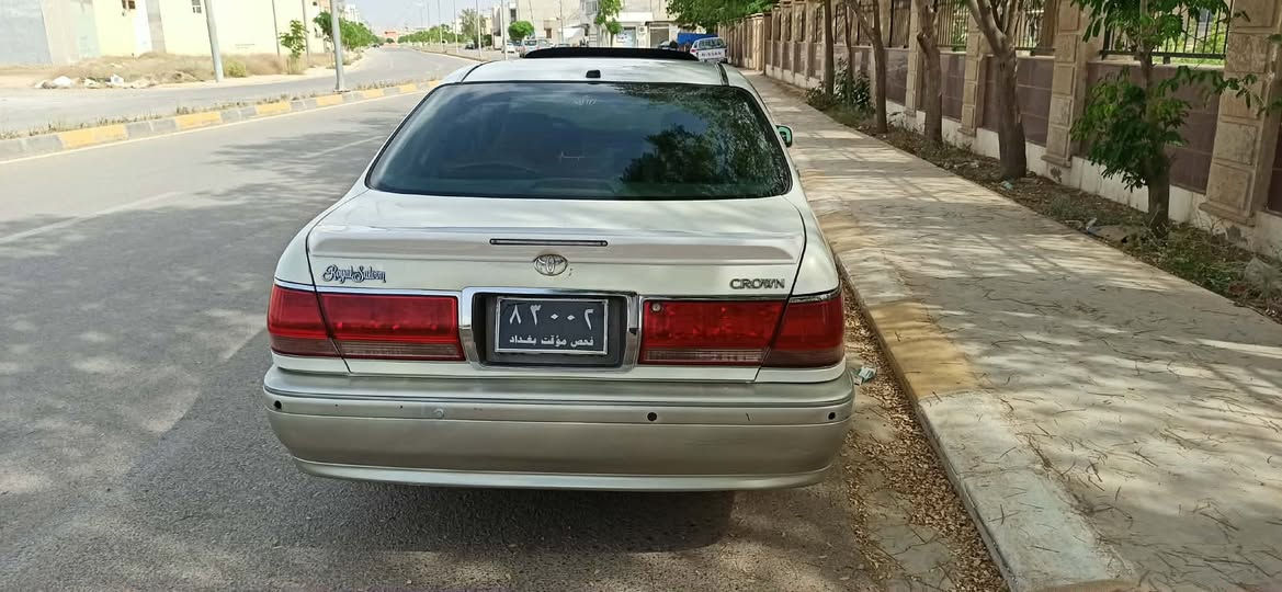 سه‌ره‌تا به‌ ناوی خودا
2003یە 3دوگمە 4کوشن کارەبا پەردە تازەڕۆنی گۆڕاوە ویلوتایەلۆک سوکان کارەبای تەبرید ساردوگەرم لەسەر سویچ هەموگیانی بێعەیبە تەقەوڕەقەی نیە هیچ
نرخی ٤٩ گه‌لا 
***********
