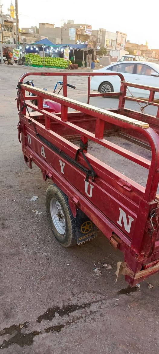 ستوته دايوان مديل19وراقه صوليه مكينته تخبللل لاتبخير ولا تنقص ونااعمه كهربايات شغاله سلف شغال ماااناقصه اي شي ستوته خير من الله  مكاني بغداد بل عبيدي السعر مليون 300وبيه مجال الرقم*********** فقط وتساب
