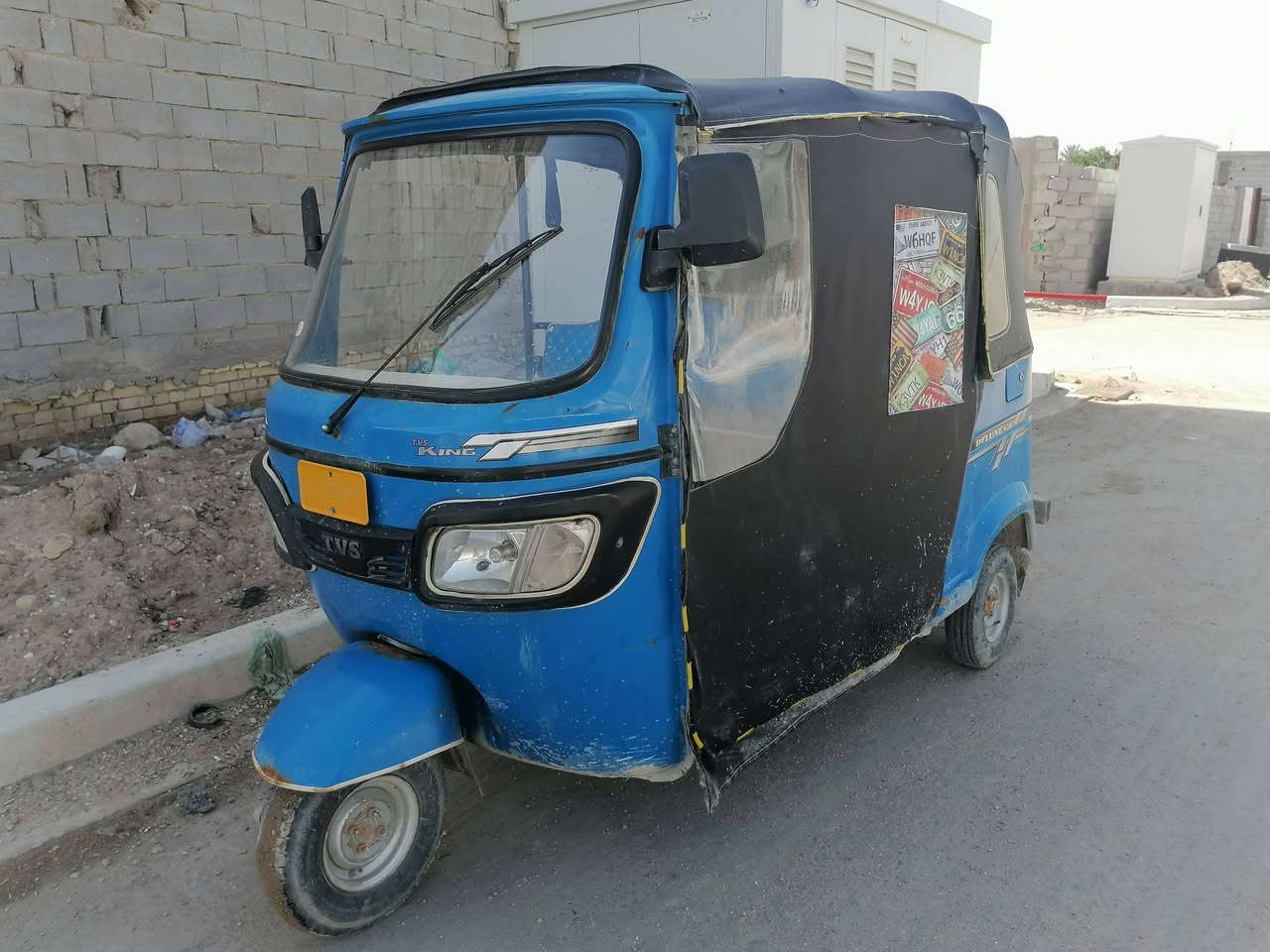 السلام عليكم تكتك موديلtvs 2022 نظيفة  للبيع محرك مامجفت ومداريه كلش ملتزمه دهن وفلتر بانزين وسيويل.. رقم سنوية باسمي تحويل على الاتفاق وايراتهة مال نمر والسكليتر والكلچ جدد برمضان بدلتهن استهلكن بعد شوي بيهة خياسات ورة شي بسيط. رايدهة ب٧ و٢٠٠ بيهة مجال انشاء الله للطيبين 
مكاني تنومة الصالحية *********** واتس
