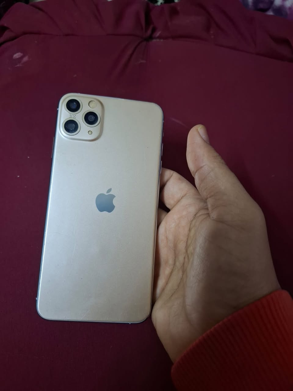 اكس أس ماكس
ذاكره64 بطاريه ابلاديه نسبه 80 جهاز كله شغال فقط ضهر تعبان باقي كله شغال ع فحص 
   
كامرات  ✅اتصال ✅سيمكرت ✅وأي فأي
بصمه الوجه كله شغال تجي وتفحص 

يرهم بيع او مراوس سعر 170 وبي مجال  مكاني مدينه الصدر ماعندي توصيل ***********
