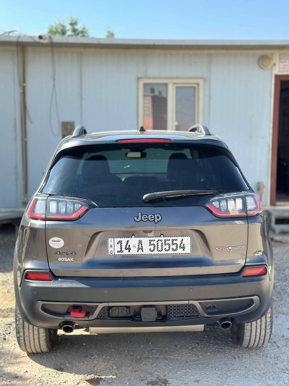 السلام عليكم 
جيب بزون ترايل هوك 2019
اعلى فئه فول مواصفات محرك 4 فور ويل
السياره كلين مكفولة كفاله عامه كير ومحرك وبدي 
بانوراما 
رادارات جانبيه 
كاميرا دواره
حساسات 360°
بصمات ابواب2
اضاءه ترحيب 
لايت والبك لايت لد 
بلوجكتر حساس ويه الاستيرن
كشنات جلد تدفئة وتبريد 
كشنات كهرباء والسائق خزن
وضعيات قيادة متعدده
شاشه كبيره
شفتات استيرن وبيهه بعد مواصفات
رقم بصره انكليزي والسنويه للـ 2029
مكان السياره..ميسان
***********
*********** المجر الكعبي, ميسان
