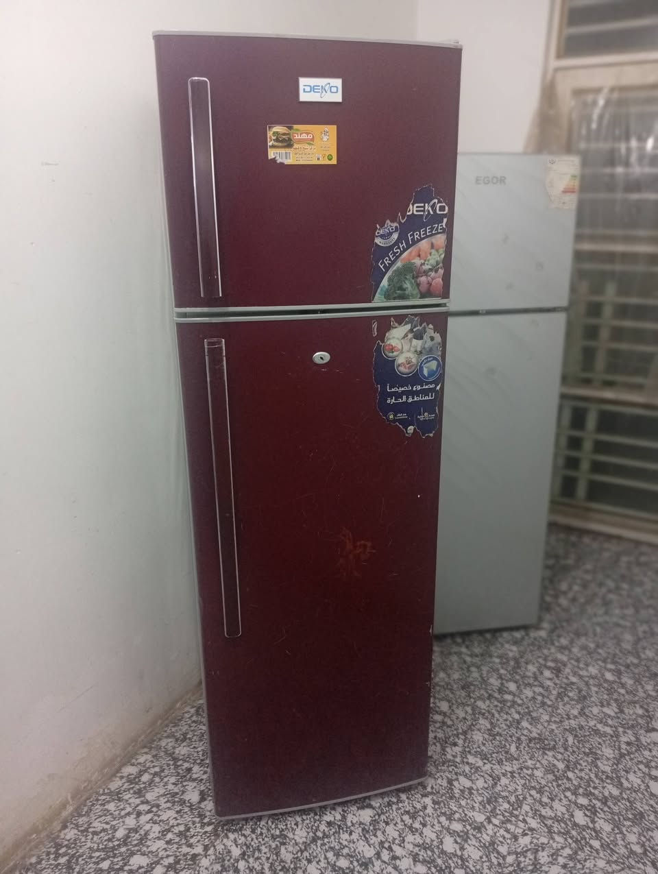 ثلاجات عدد 3 مختلف الأحجام
المارونية ١٦ قدم نسبة النظافة جيدة جداً 
الذهبية بلازما ١٢ قدم نسبة النظافة ممتازة جداً 
الرصاصي بلازما ١٤ قدم اخت الجديدة 
اسعار حلوة ومناسبة 
تفاصيل اكثر يرجى الاتصال بالرقم ***********
*********** واتساب 
او عبر الماسنجر
