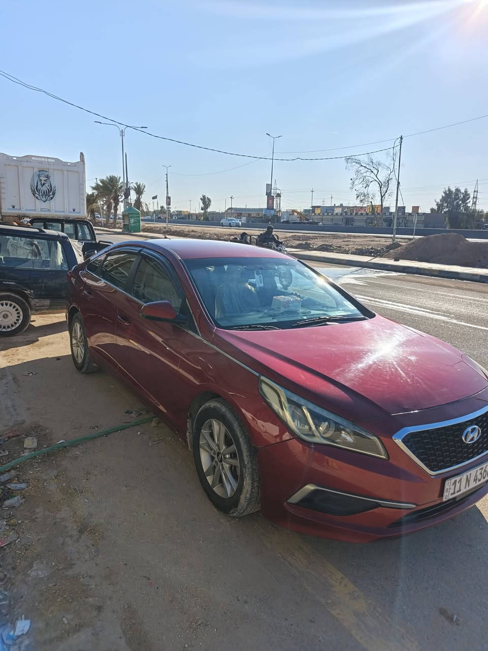 السلام عليكم.
سوناتا مديل 16
السياره كلين وارد امريكي مكفوله كفاله عامه 
من ضربه وتبديل وصبق 
رقم جديد
السياره بسمي 
تحكمات مثبت سرعه 
مكينه كير كفاله 
السعر 125 مجال بسيط 
للستفسار اكثر 
***********
