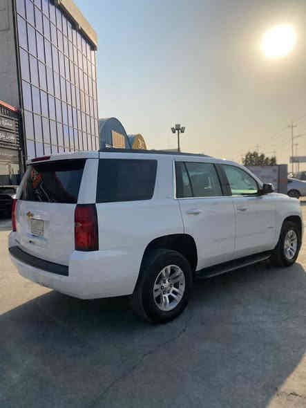 السلام عليكم 
تاهو موديل ٢٠١٧ خليجية 
المواصفات LS
للاستفسار ***********
