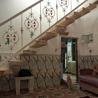 ١٠٠م • بناء جديد • سقف كونكريت