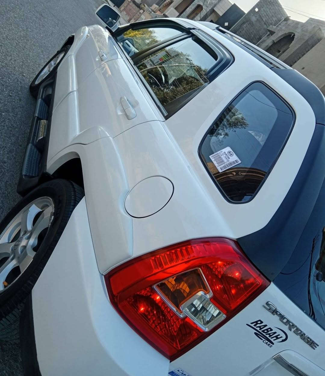 سبورتج 2010 كوري
بدون صبغ جاهزه محرك ٤ سلندر 
تبريد ثلج
***********
***********
