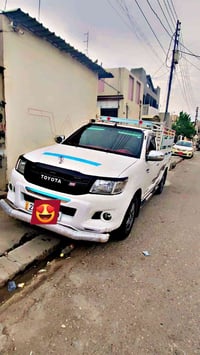 بیکاپ 5 قولاب مەرزیە بەس دەرگای دواوە سبوخ مۆدێل 2014 ژم 07517388081