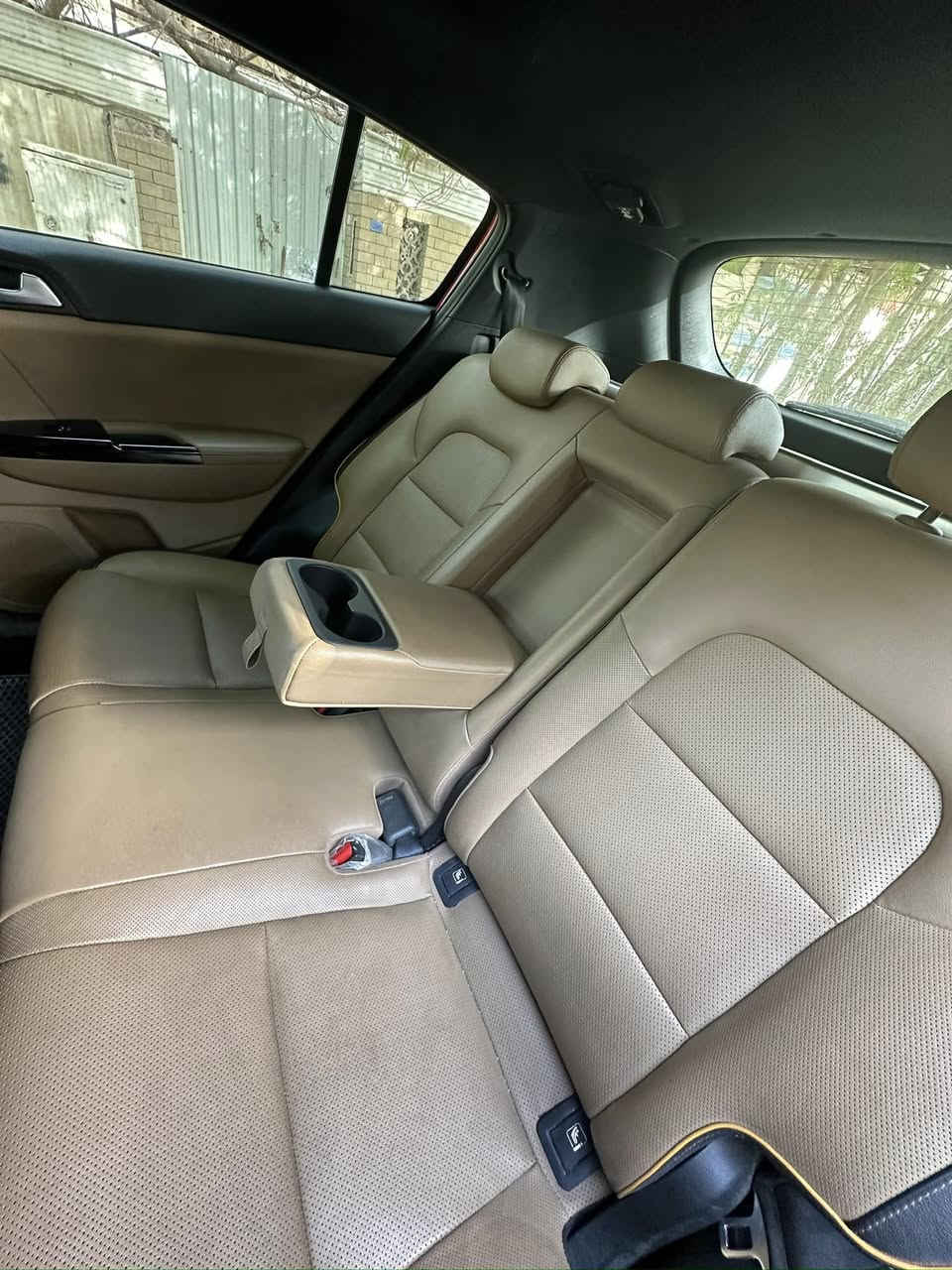 سلام عليكم 
سبورتج للبيع موديل 2021 السيارة Gt_line 
فول مواصفات محرك سيارة 2000دوش كفالة عامة
مكان بغداد
السعرر 217ورقة
***********
