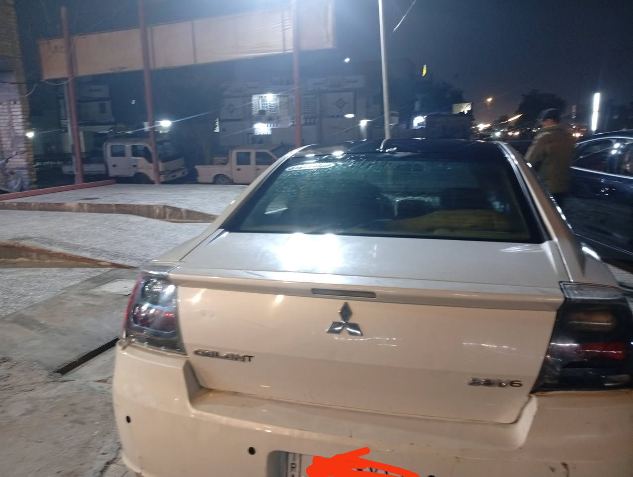 السلام عليكم ورحمه الله وبركاته
كلنت موديل 2008 ابيض محرك 3800
سيارة فول مواصفات فتحة وتحكم كشنات جلد كير خير من الله المحرك 90بالميه نظافة صدر أمامي وخلفي 70بالميه ويل كب تخم تاير نص عمر داخل 3الوان بك لايت كرستال بيعة ضربه بالجاملغ وهيه طابكة بالباب رجعت سيارة عليهة 
رقم بابل تحويل ثاني يوم سنوية ل 2027 السعر 70
رقمي ***********0 متوفر ع وات ساب
