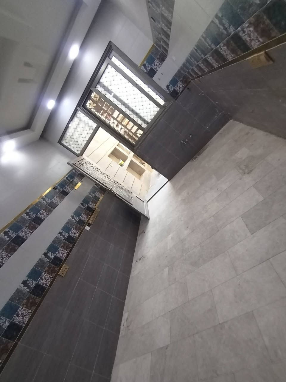 بيت الا يجار حي الكفاءات  قاطين
متكون من ٣ غرف نوم وباقي التفاصيل
الا يجار عل خاص
الاستفسار ***********
