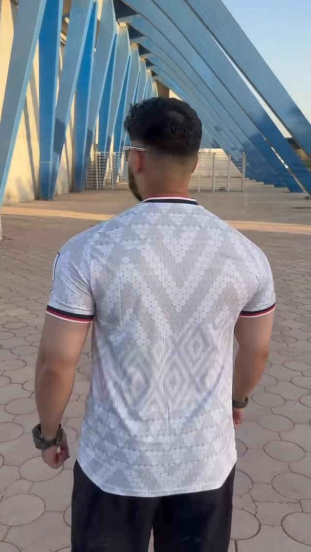 توفر قميص المنتخب 
هذا القميص ليس مجرد لون .بل هو حلم وامل لكل عشاق الكره . تايلندي اصلي باج جلاتين 3 الوان القياس M.L.XL.XX بسعر فقط 25 الف. يكفي من وزن 
60-65 الى 95-100 التوصيل لكل العراق 5000 
المكان زيونه سنتر. النور مقابل مول الامير. للاستفسار 
***********

#المنتخب #المنتخب_العراقي #المنتخب_العراقي
