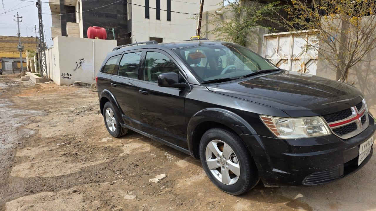 دوج جورني موديل 2010 مكينة 3500 خمسة راكب السعر 80 وبي مجال للاستفسار ***********
