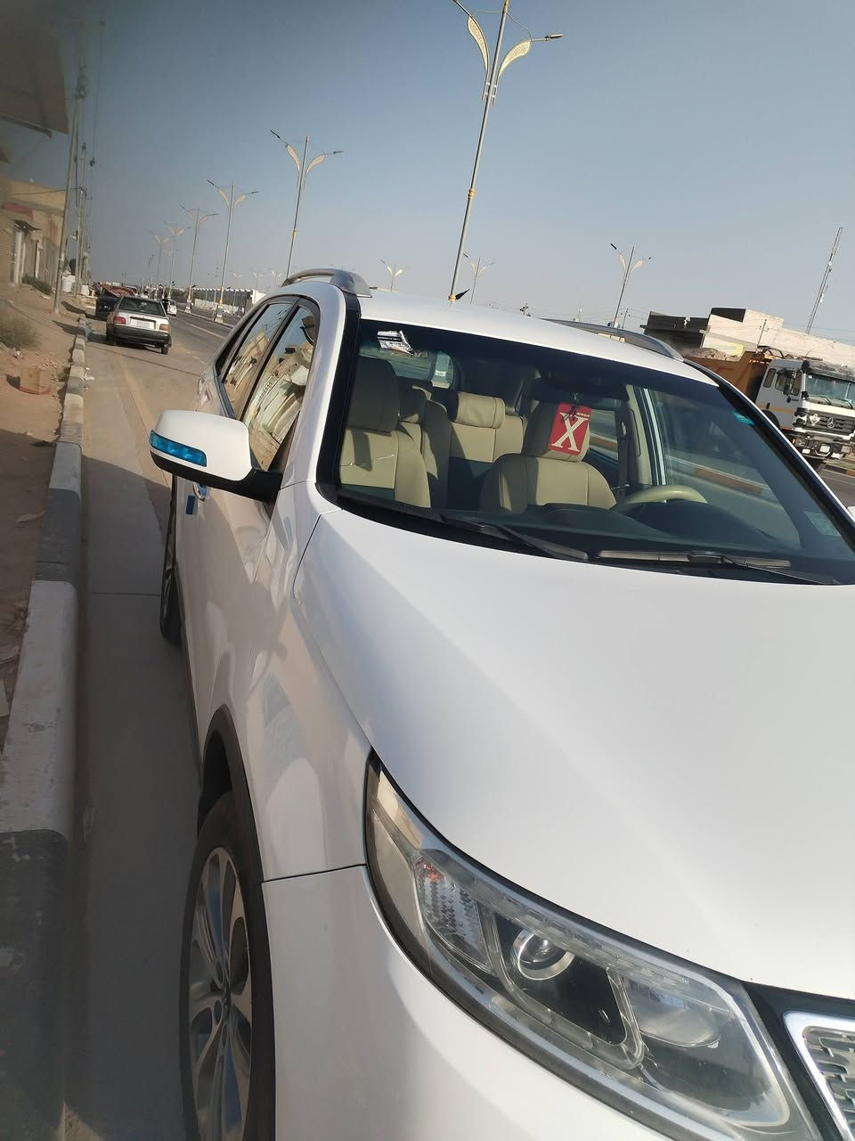 سورنتو خليجي ٢٠١٤ محرك ٤ سلندر... اشاير مرايا.. ٧راكب ٣قطع تبريد بأسمي بيها باب الصدر بي صبغ سعرها ١٥٧ مكاني كربلاء موبايل ***********
