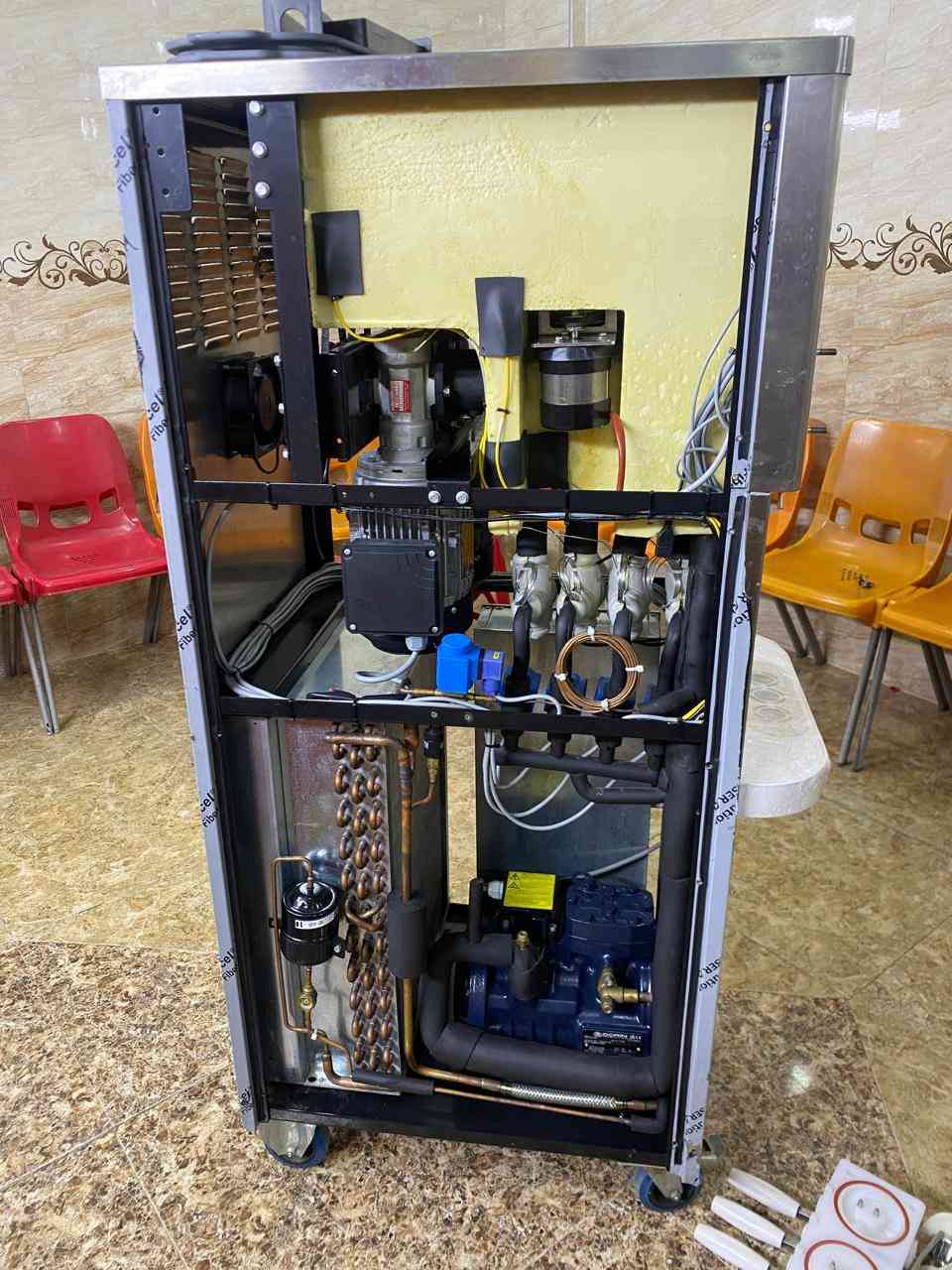 سوفت جلمتك اطالي
مستخدمه نضافه فول

مديل 2024

بلاديه وظع الشركه 

٣فيز 

جاهزه من كلشي 

 

***********

العنوان السليمانية
