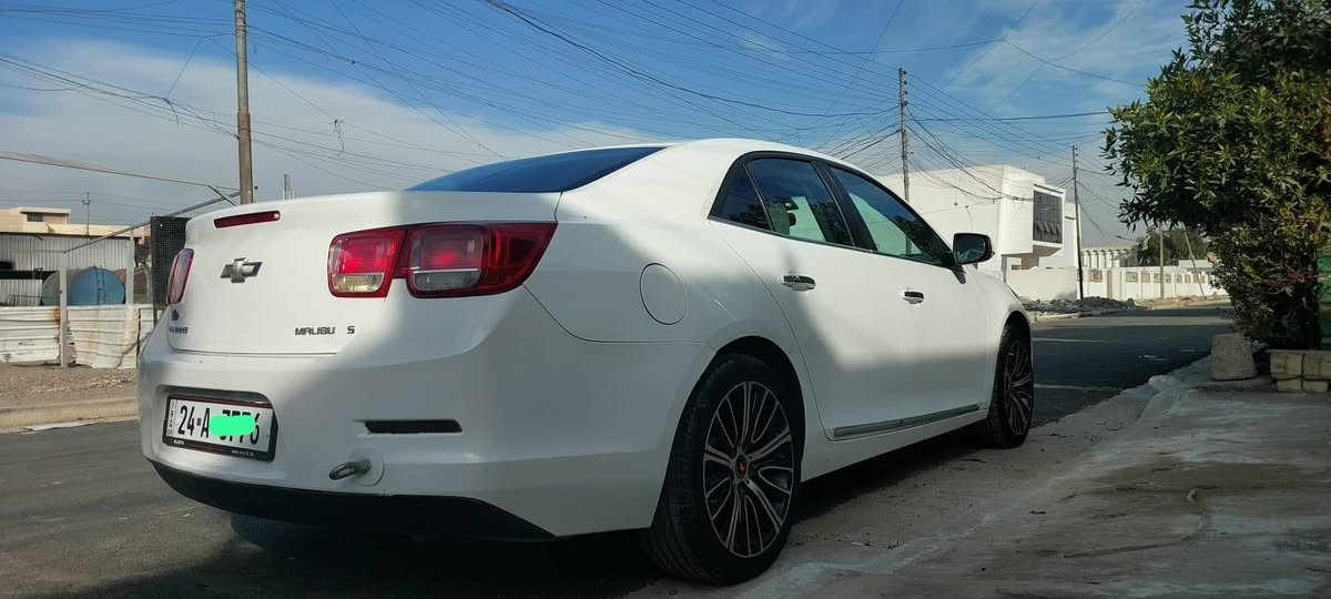 للبيع فقط ماليبو خليجي (2013) خليجي رقم دهوك ابأسمي مكينة (2400) كار بلي بدون حادث فقط صبغ دعاميات ادامة جديده تخم تاير جديد سيارة جاهزة من جميع النواحي او بالعافيه ع الياخذها مكان السيارة بغداد السعر (105) او بيها مجال للمعلومات الاتصال بصاحب السيارة (***********)
