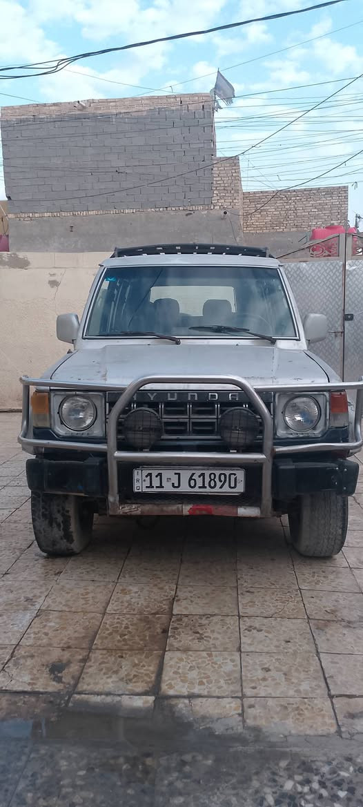 سلام عليكم كالوبر للبيع موديل 1992 بغداد رقم دولي جديد مكينه و كير وينجي 6 تخم تاير ويل كب جدد سعر المطلوب 40و بيها مجال مكان بغداد مدينه الصدر حي طارق رقم الهاتف ***********
