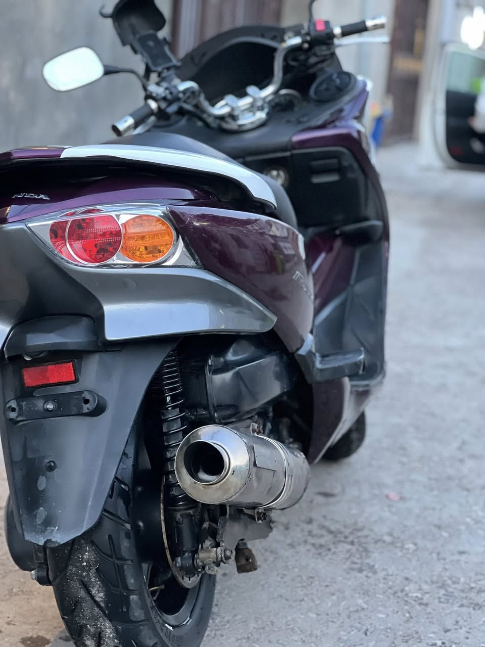 السلام عليكم اخوان دراجة مكفوله تخبل وناعمه7كير اي نقص مابيهة لون مميز دراجة كلش نضيفه مكاني بغداد(سعر 1400وبيه مجال )***********
