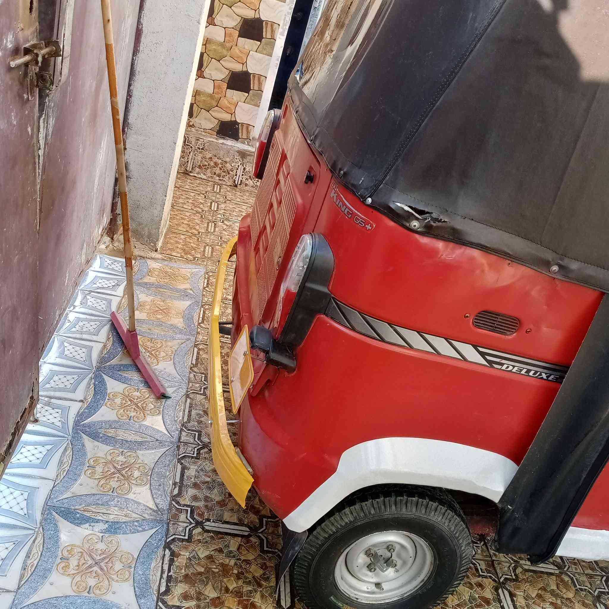 تكتك تي في اس الحمزه الغربي ١٨ فول نضافه خير من الله السعر ٣٥٠٠ وبيه مجال قليل  واتساب ومازنجر موبايل ‏‪***********‬‏ ركز يله تخابر العزيز السعر واضح
